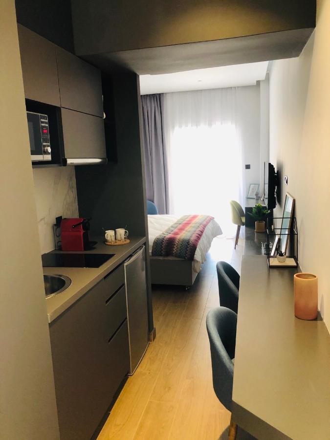 Metropolitan Complex Suite Faliro Пирей Экстерьер фото