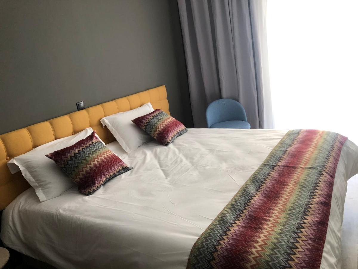 Metropolitan Complex Suite Faliro Пирей Экстерьер фото