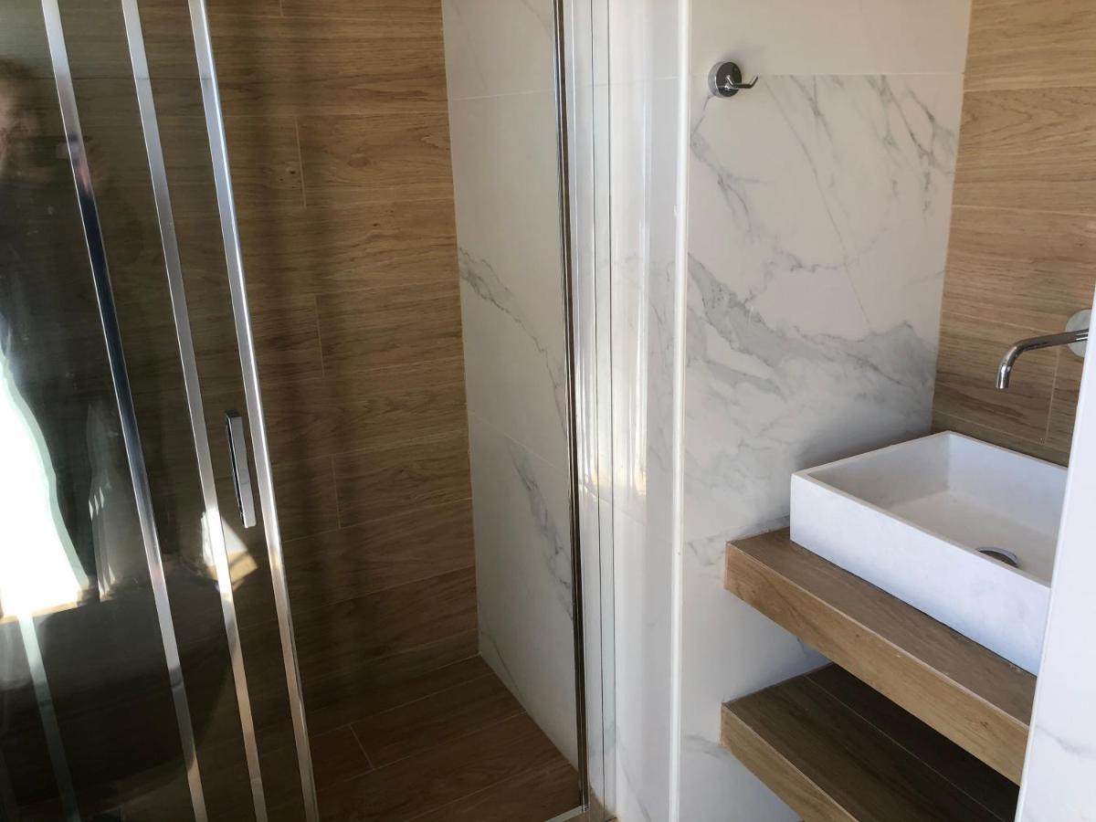 Metropolitan Complex Suite Faliro Пирей Экстерьер фото